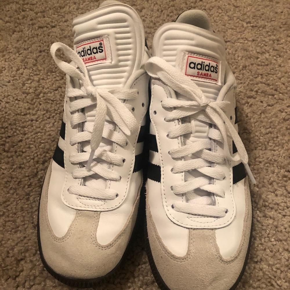 White Sambas